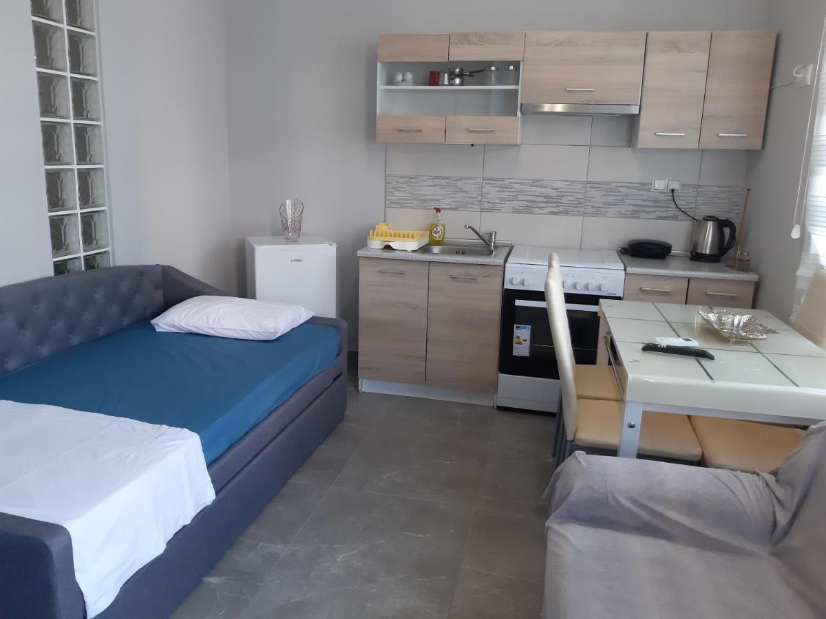 Soula'S Sunshine Blue Apartment Nea Karvali Zewnętrze zdjęcie